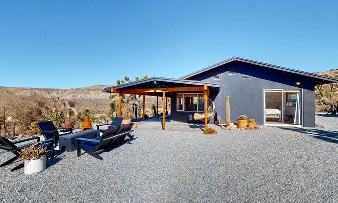 Yucca Valley House | 65 m² House ∙ 1 bedroom ∙ 4 guests