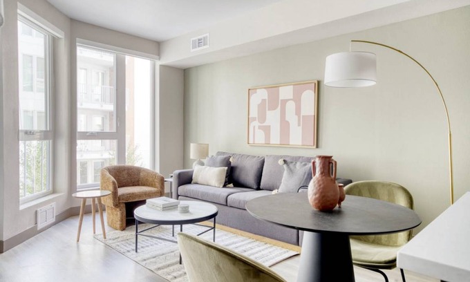 Central District Apartment | 68 m² Apartment ∙ 1 bedroom ∙ 2 guests