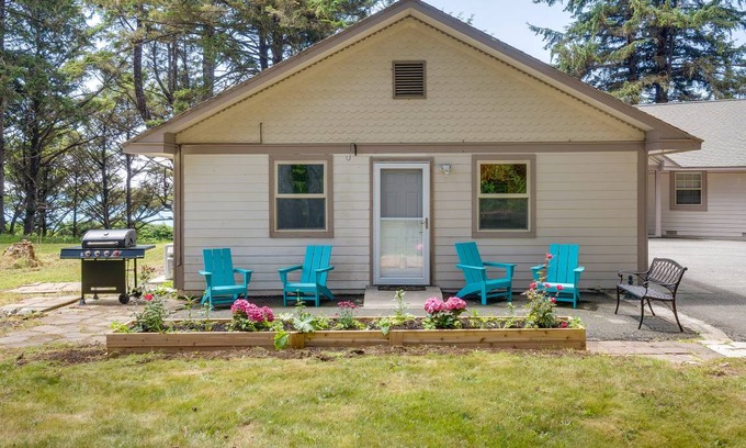 Smith River Cottage | 69 m² Cabin ∙ 2 bedrooms ∙ 6 guests
