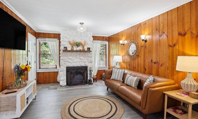 Twin Peaks House | 77 m² House ∙ 2 bedrooms ∙ 6 guests