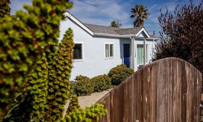 Seaside House | 776 m² House ∙ 2 bedrooms ∙ 5 guests