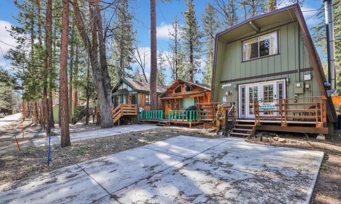 Summit Estates Cabin | 83 m² Cabin ∙ 2 bedrooms ∙ 5 guests