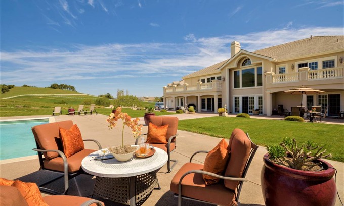 Salinas Other | 836 m² Accommodation ∙ 7 bedrooms ∙ 12 guests