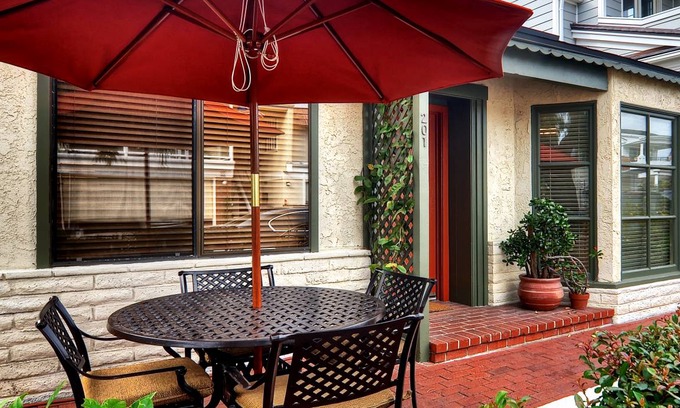 Balboa Island House | 84 m² Maisonette ∙ 3 bedrooms ∙ 5 guests