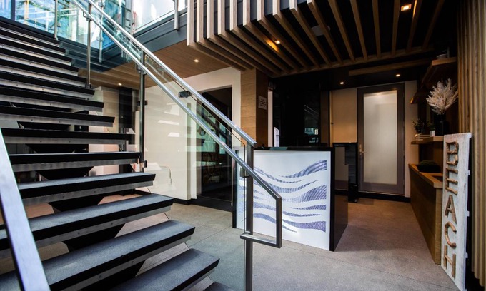 Hermosa Beach House | 850 m² Motel ∙ 8 guests