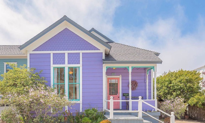 Pacific Grove House | 90 m² House ∙ 2 bedrooms ∙ 4 guests