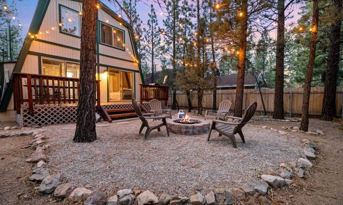 Woodlands Cabin | 92 m² Cabin ∙ 2 bedrooms ∙ 6 guests
