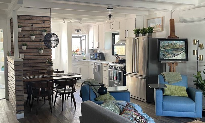 Silver Strand House | 92 m² House ∙ 2 bedrooms ∙ 4 guests