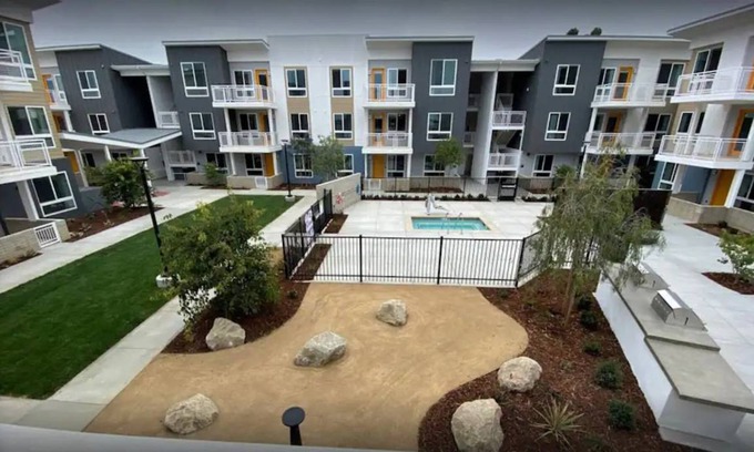 Oxnard Apartment | 93 m² Apartment ∙ 2 bedrooms ∙ 10 guests