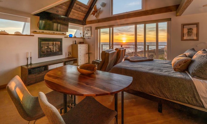 Fort Bragg House | 93 m² House ∙ 2 guests