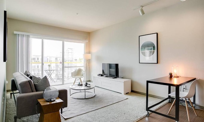 Marina Peninsula Apartment | Abode Los Angeles - Marina Del Rey Venice Beach