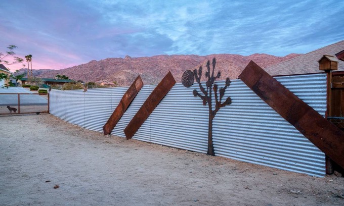 Twentynine Palms Other | Accommodation ∙ 3 bedrooms ∙ 6 guests