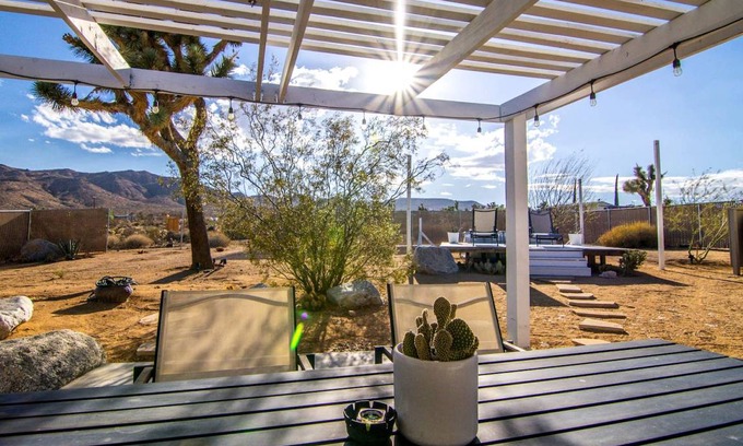 Yucca Valley Other | Accommodation ∙ 1 bedroom ∙ 4 guests