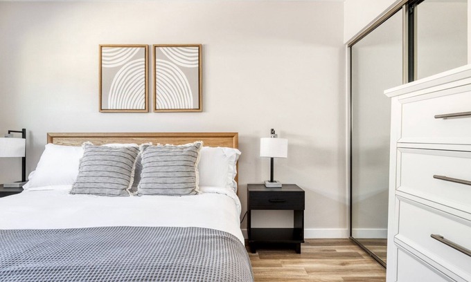 North Redondo Apartment | Airy El Segundo 2BR w/Lounge, Courtyard & W/D, near LAX, by Blueground