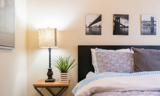 Newhall Apartment | AL1: Remarkable 3/1 Near SCU; Converted Mansion