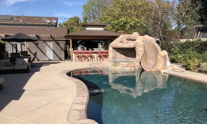 Northwest Anaheim House | All-inclusive personal mini-resort! 7000ft