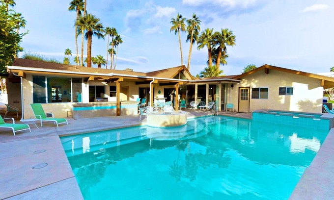 Sonora Sunrise House | AMAZING PALM SPRINGS RESORT VILLA! BOOK NOW FOR 2026!