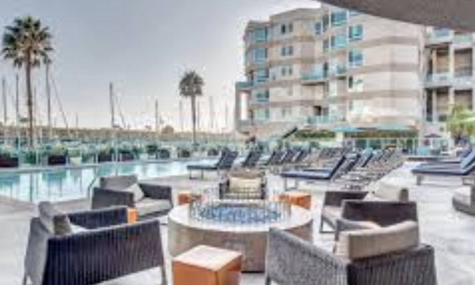 Marina Peninsula Condo | AmazingDuplexMarinaView