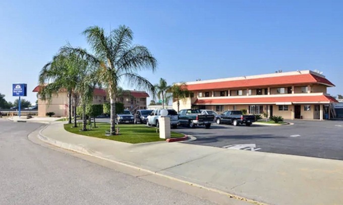 Calimesa Hotel | Americas Best Value Inn Calimesa