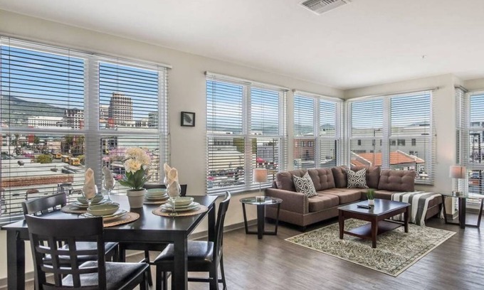 Downtown Apartment | Apartment ∙ 3 bedrooms ∙ 5 guests