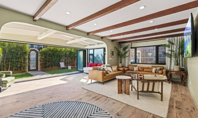 Silver Strand House | Beachside Getaway with Rooftop Patio, Tesla, Chargers And Rental Car Option!