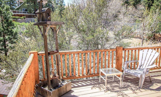 Fawnskin Cabin | Bear Lodge Fawnskin Cabin at Big Bear Lake