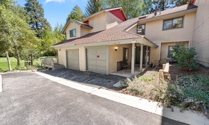 Moonridge Apartment | Bear Mountain Escape Condo