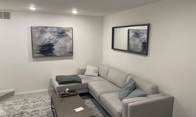 Los Angeles Apartment | Beautiful New 1 bedroom & bath apartment in Brentwood - LA