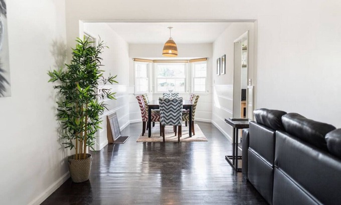 Magnolia Park House | BURBANK BLISS: MODERN 3BR HOUSE w/ SPACIOUS FENCED YARD & GARAGE p49