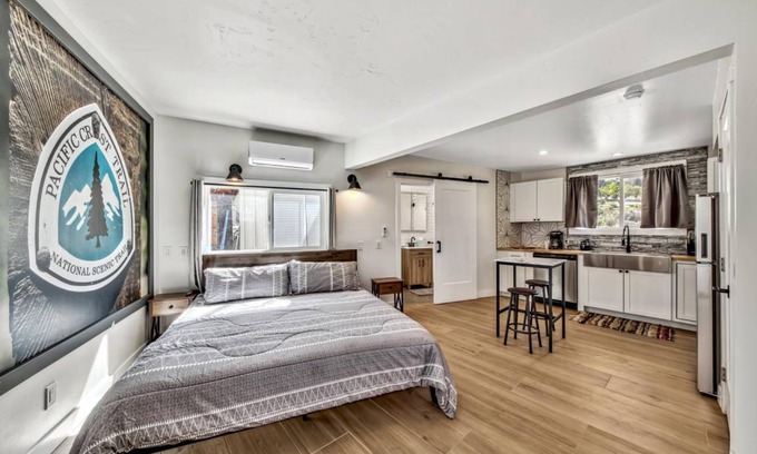 Walker Cabin | Cabin ∙ 1 bedroom ∙ 2 guests