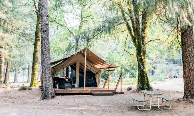 Cobb Other | Camping ∙ 1 bedroom ∙ 4 guests