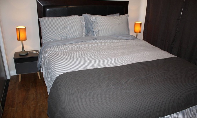 Linda Vista Apartment | Central San Diego Quiet Retreat one bedroom condo close to all