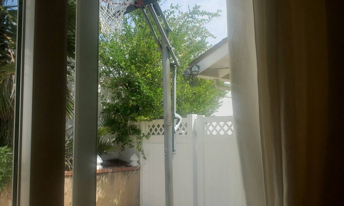 Chatsworth House | Charming house with AC and WiFi in awesome Los Angeles