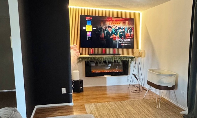 Sawtelle Apartment | Chic 1-bedroom apartment with WiFi, AC in fabulous Los Angeles