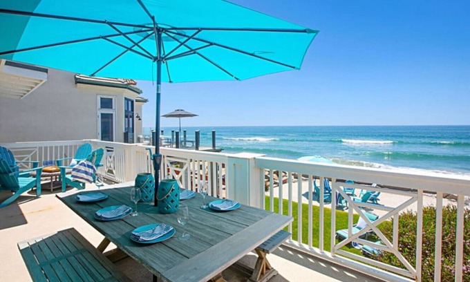 Oceanside House | Chic Beachfront Private Sandy Yard, Fire Ring