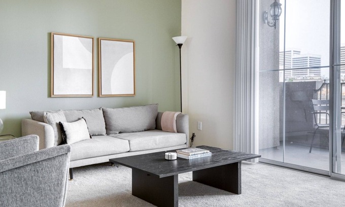 West Los Angeles Apartment | Classic Brentwood 2BR w/Courtyard nr UCLA, by Blueground
