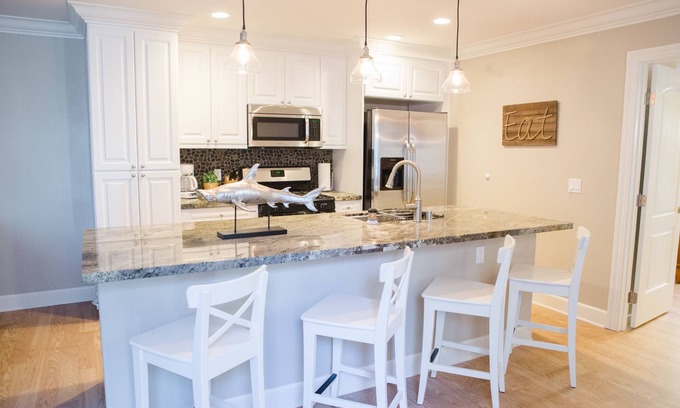 Townsite House | Completely Renovated Family Friendly Bungalow!