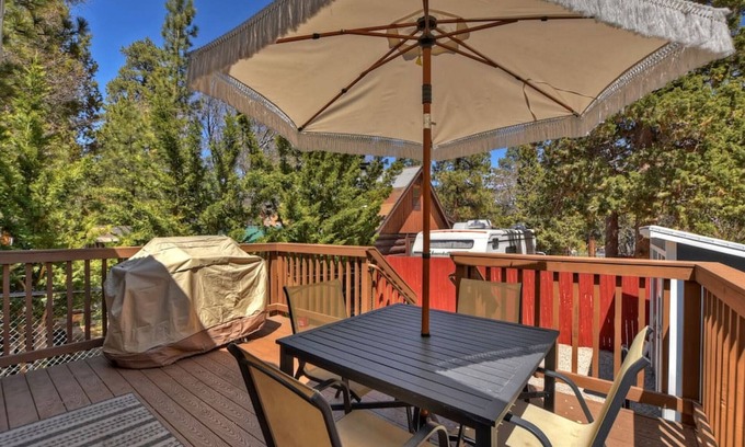 Sugarloaf Cabin | Conner's Cottage: Great cabin for small families!