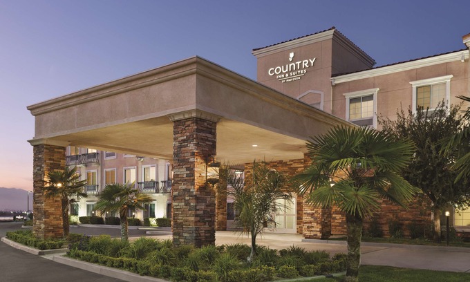 Redlands Hotel | Country Inn & Suites by Radisson, San Bernardino (Redlands), CA