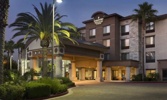 Ontario Hotel | Country Inn & Suites by Radisson, Ontario at Ontario Mills, CA
