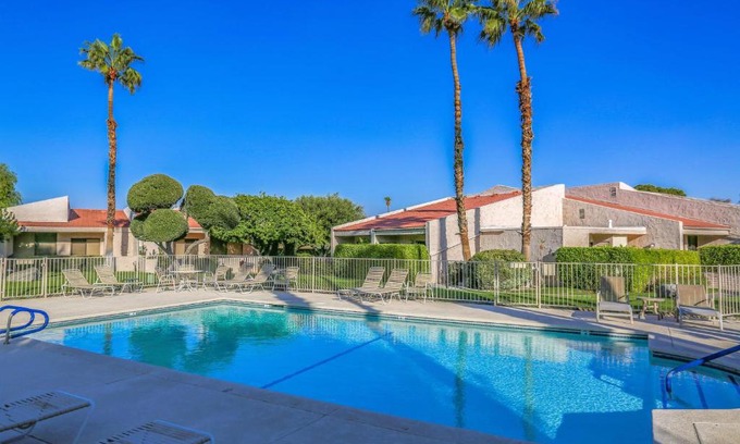 Palm Springs House | Coyote Run