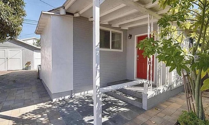 Atwater Village House | Cozy, comfortable home Away