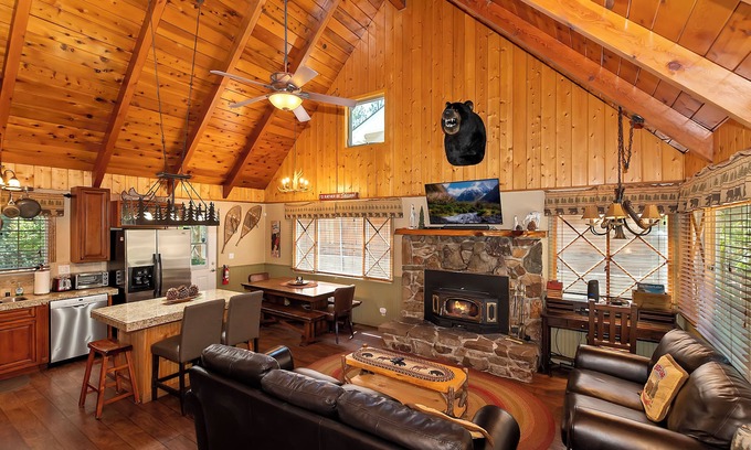 Fox Farm Cabin | Detached Rec Room! Central HEAT & FIREPLACE in Cabin. "Stay warm, my friends!"