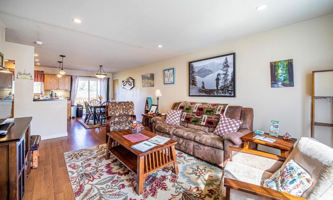 Orick House | Elk Meadow 9 Prairie Creek