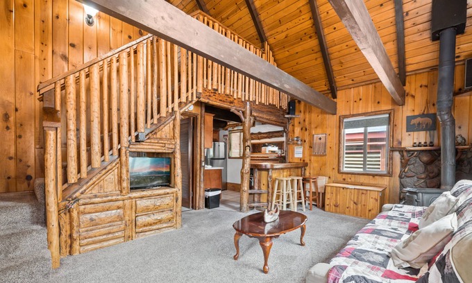 Big Bear City House | Enchanted Cabin- 2Bed 1bath