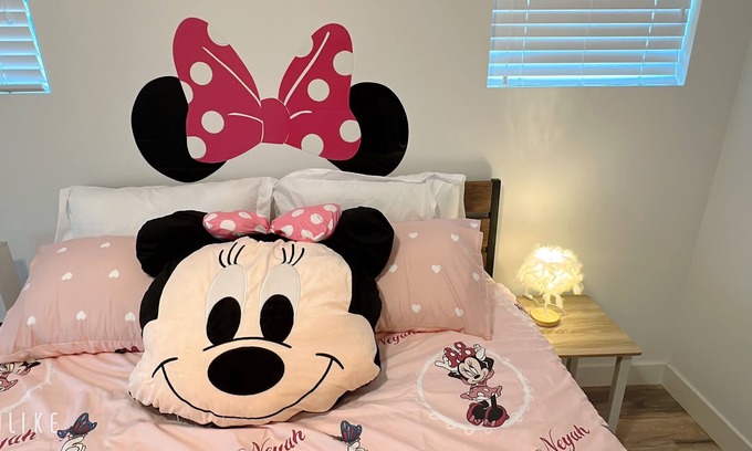 El Monte House | Entire 4BR Magic Mickey Theme House 26mil to Disney & Universal studio/near DTLA