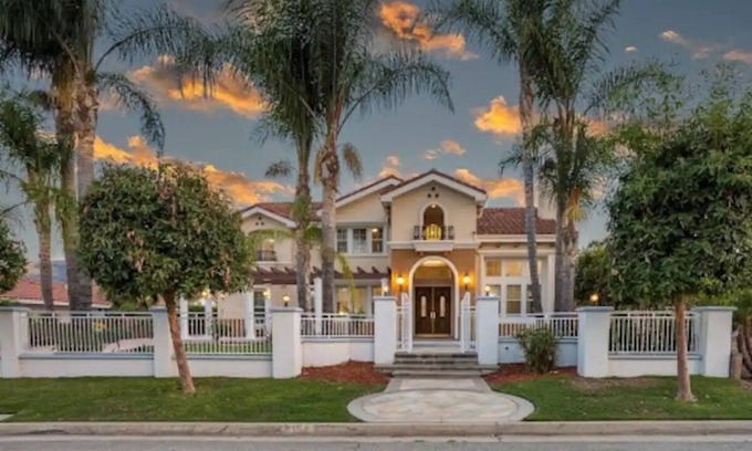 Rowland Heights House | Epic Resort Near Disneyland w/Hot tub