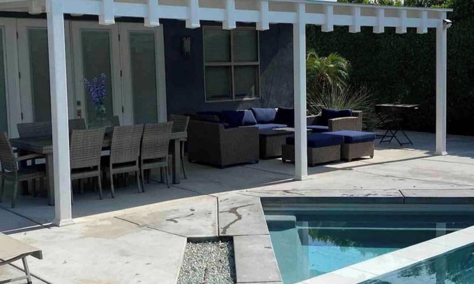 Cathedral City House | Extravagant vacation home