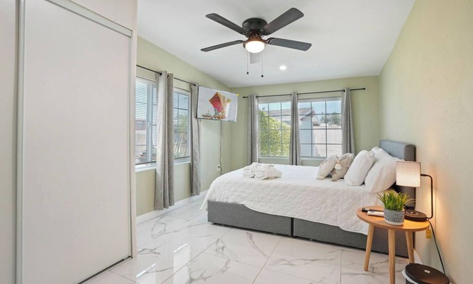 Westminster House | Family And Friends Home Near Disneyland&Hotspots!