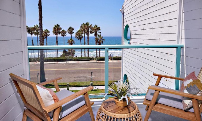 Townsite House | Fantastic Ocean View Remodeled All New Furnishings Pet Friendly AC